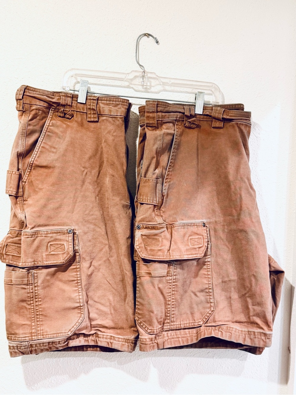Duluth Trading Co Men's Brown Cargo Shorts Flex Fire Hose Size 40 X 2
